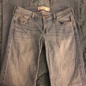 Hollister boot cut jeans size 5 long